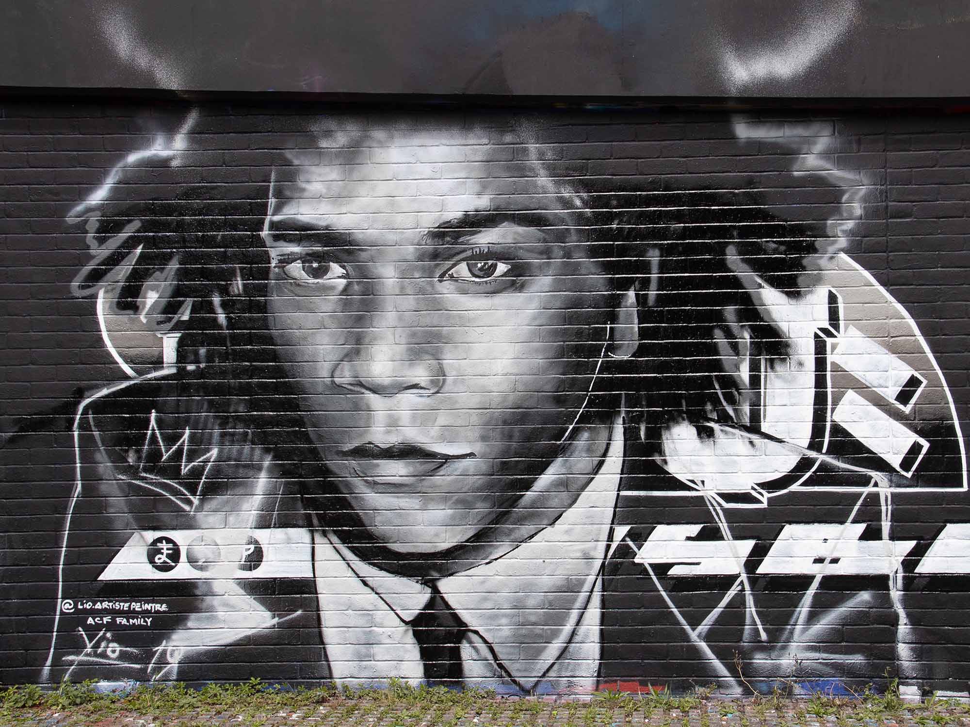 street art representing Basquiat